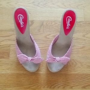 Candies vintage 8.5 size red & white cork heel